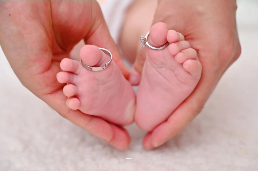 杞县防止宝宝呛奶的小妙招